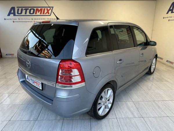 Tirane, shes makine Opel zafira Viti 2008, 4.900 Euro