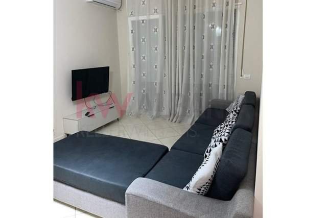 Tirane, jepet me qera apartament 2+1+BLK Kati 1, 450 Euro (Rruga Selita e Vjeter)