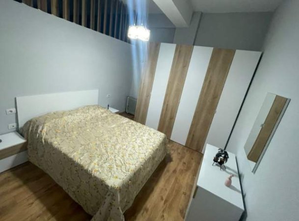 Tirane, jap me qera apartament 2+1+BLK Kati 2, 86 m² 450 Euro (bill klinton)