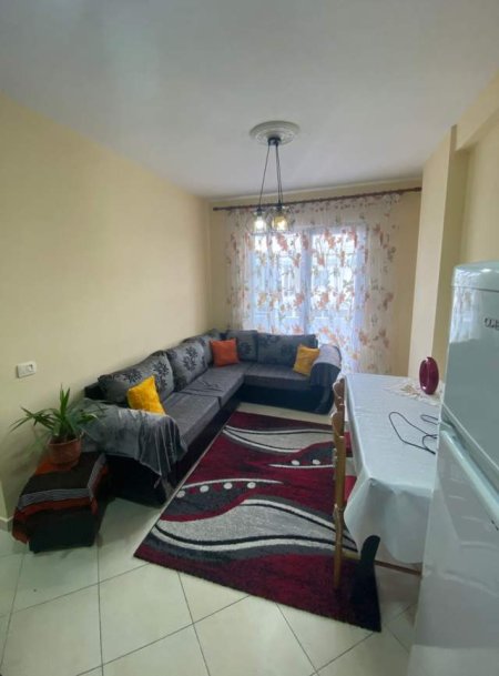 Tirane, shes apartament 1+1+BLK Kati 8, 54 m² 57.000 Euro (pallatet fratai)