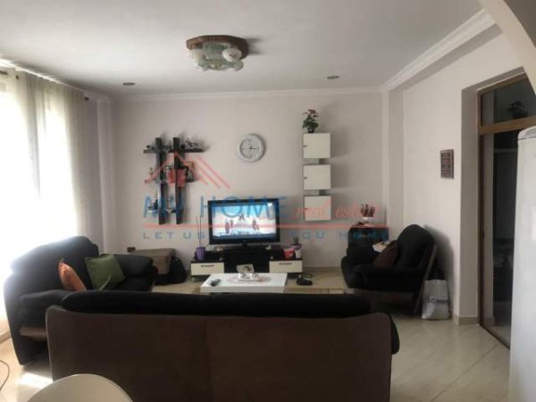 Tirane, jepet me qera apartament 2+1+A+BLK Kati 2, 100 m² 450 Euro (Vasil Shanto)