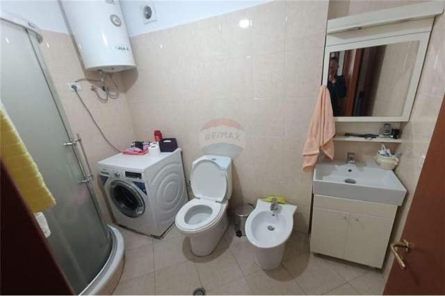 Tirane, jepet me qera apartament 3+1+A+BLK Kati 6, 120 m² 600 Euro (Rr. Kavajes)