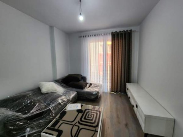 Tirane, jap me qera apartament 2+1+BLK Kati 2, 107 m² 550 Euro (unaza e re)