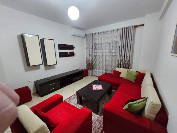 Tirane, jepet me qera apartament 2+1+A+BLK Kati 2, 110 m² 420 Euro (Don Bosk0)