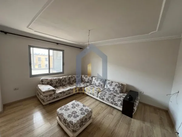 Tirane, shes 3+1+Aneks+Ballkon Kati 5, 140 m² 160.000 € ("Mihal Grameno")