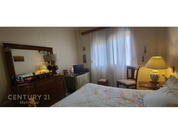 Tirane, shitet apartament 2+1+Ballkon Kati 6, 110 m² 221.300 € (Komuna Parisit)