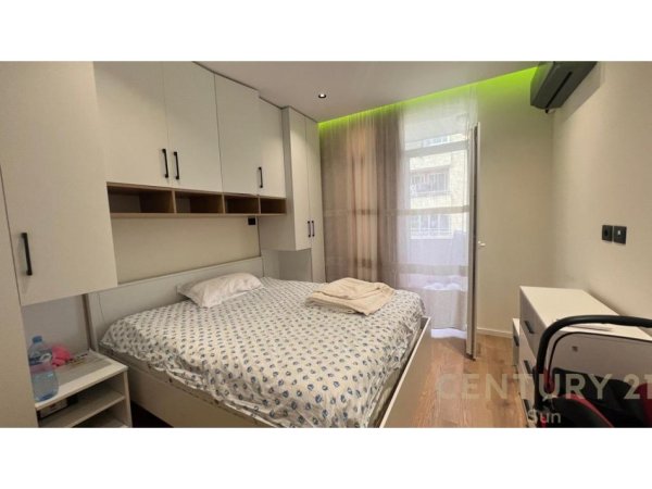 Tirane, shitet apartament 1+1 Kati 5, 63 m² 118.000 € (ASTIR)