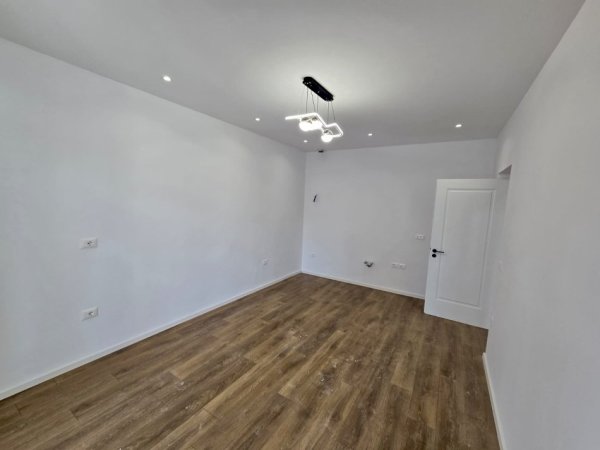 Tirane, shitet apartament 2+1+Aneks+Ballkon Kati 4, 75 m² 185.000 € (Myslym Shyri)