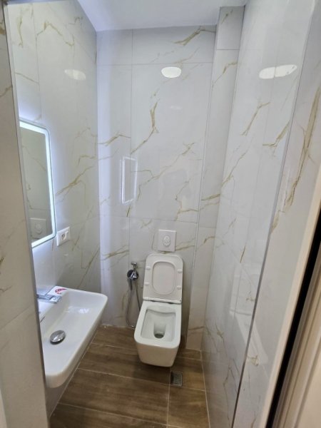 Tirane, shitet apartament 2+1+Aneks+Ballkon Kati 4, 75 m² 185.000 € (Myslym Shyri)
