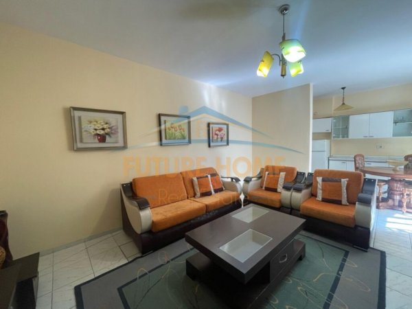 Tirane, shitet apartament 2+1 Kati 4, 93 m² 173.000 € (Vasil Shanto)