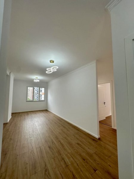 Tirane, shitet apartament 2+1+Aneks+Ballkon Kati 4, 86 m² 133.000 € (Astir)