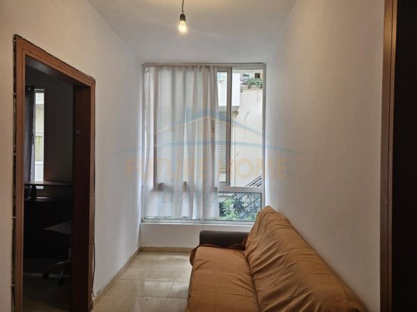 Tirane, shitet apartament 3+1 Kati 2, 94 m² 160.000 € (Kodra e Diellit)