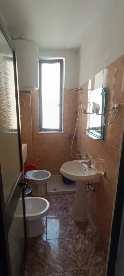 Durres, shes garsonier Kati 2, 40 m² 45.000 € (Shkëmbi Kavajës)