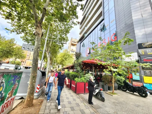 Me Qera: Ambient Biznesi (630m2) Multifunksional 📍Turdiu Center - 9 Kateshet  📌Lartesia 4m