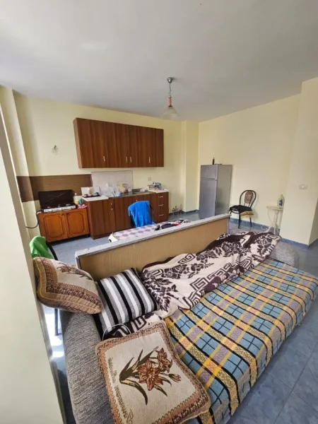 Durres, shitet 2+1+Ballkon Kati 1, 115 m² 115.000 € (Rrota e kuqe)