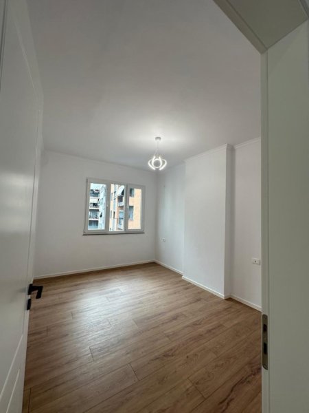 Tirane, shitet apartament 2+1 Kati 4, 86 m² 133.000 € (Astir , Rruga Aleksandri i Madh)