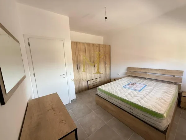 Durres, shes apartament 1+1 Kati 3, 69 m² (Plazh Iliria)