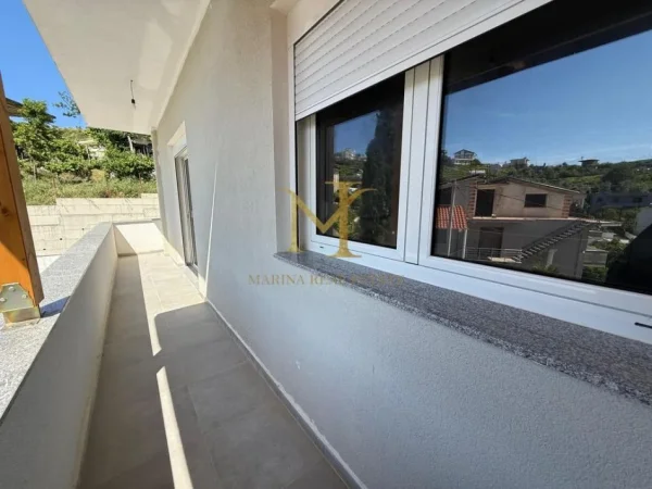 Durres, shes apartament 1+1 Kati 3, 69 m² (Plazh Iliria)