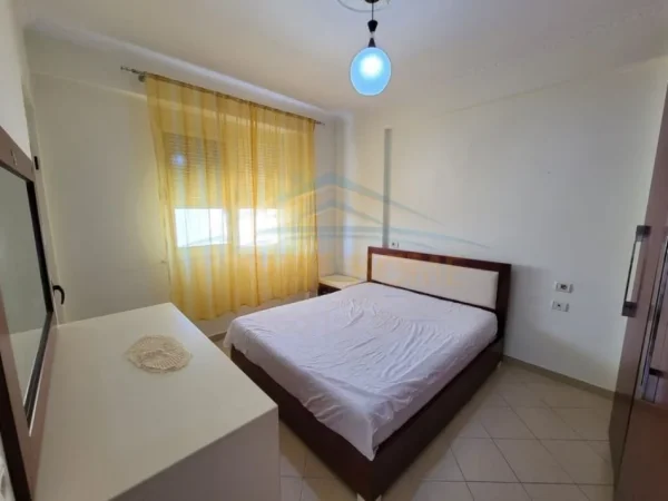 Tirane, shitet apartament 1+1+Ballkon Kati 7, 60 m² 90.000 € (Unaza e re, Prane Vila L)