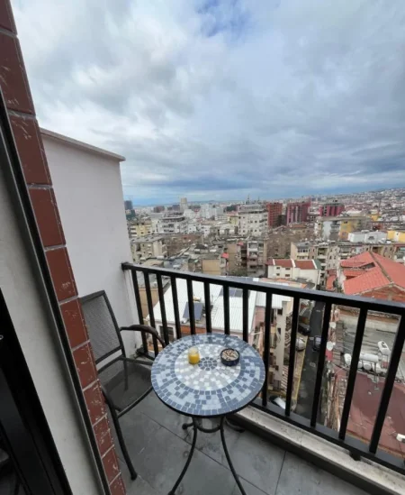 Tirane, shitet apartament 2+1+Ballkon Kati 8, 91 m² 205.000 € (Vila Gold ne Qender te Tiranes)