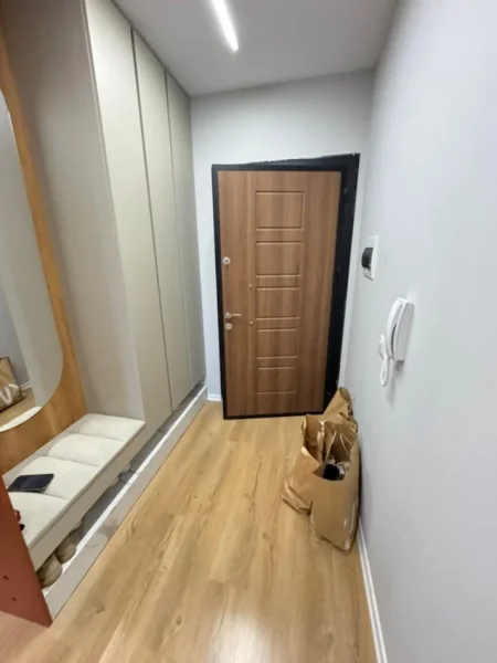 Tirane, shes apartament 1+1+Ballkon Kati 3, 64 m² 160.000 € (rruga e Dibres)