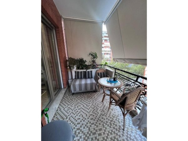 Tirane, jepet me qera apartament 1+1+post parkimi Kati 4, 70 m² 850 € (Kompleksi Delijorgji)