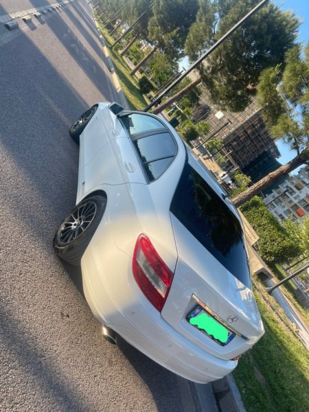 Tirane, shitet makine mercedes benz Nafte, e bardhë manuale Klima 210 km 6.500 €