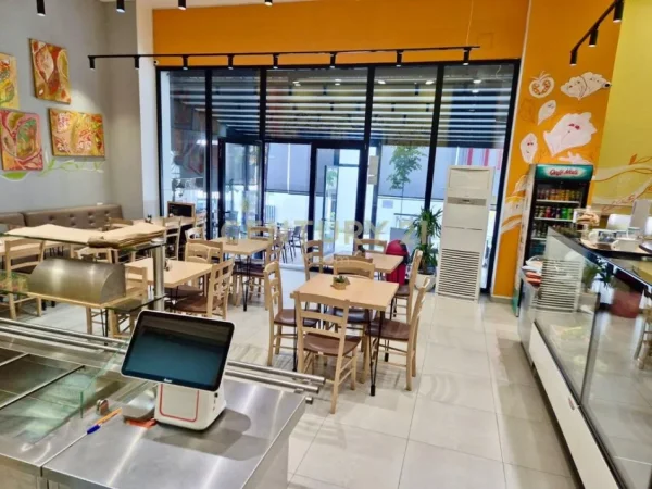 Tirane, shes BAR-RESTORANT-FURRË BUKE 18.000 €