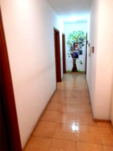 Tirane, jepet me qera apartament 2+1+Ballkon Kati 4, 94 m² 1.000 € (Rr. MYSLIM SHYRI)