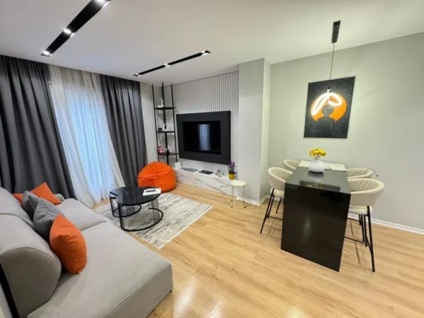 Tirane, shitet apartament 1+1 Kati 3, 64 m² 160.000 € (rruga e dibres)