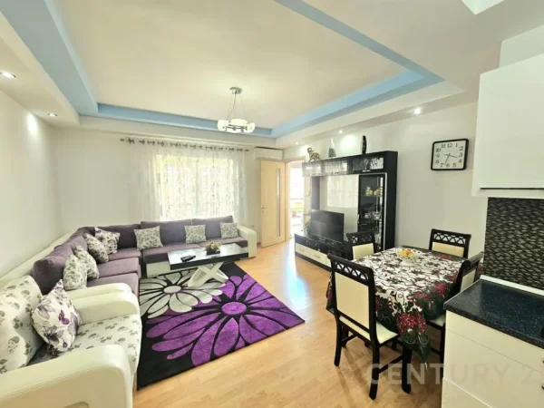 Tirane, jepet me qera 2+1+Ballkon Kati 4, (teodor keko)