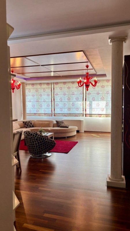 Tirane, jepet me qera apartament 2+1+Ballkon Kati 17, 115 m² 1.600 € (Stadiumi Air Albania)
