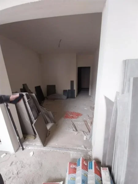 Tirane, shitet apartament 2+1 Kati 3, 105 m² 235.000 € (CORNER REZIDENCE)