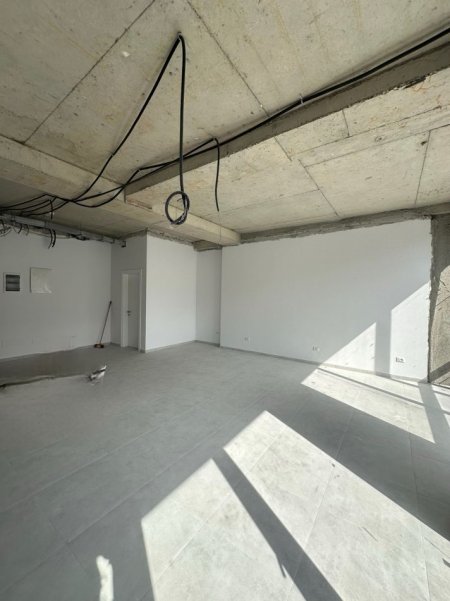 Tirane, jepet me qera apartament 1+1 Kati 1, 74 m² 1.100 € 