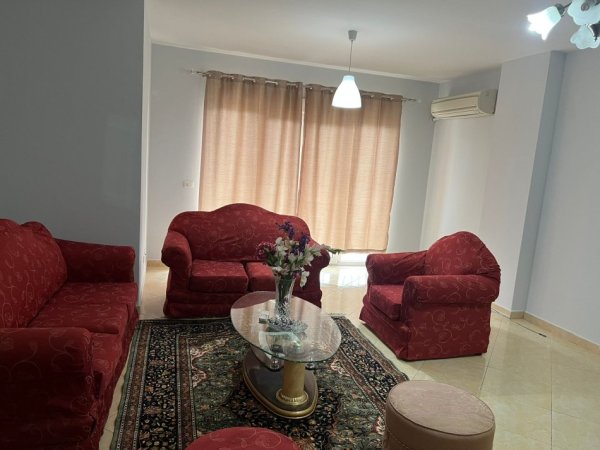 Qera, Apartament 2+1+2+ Post Parkimi, Don Bosko, Tiranë - 600€ | 140m²