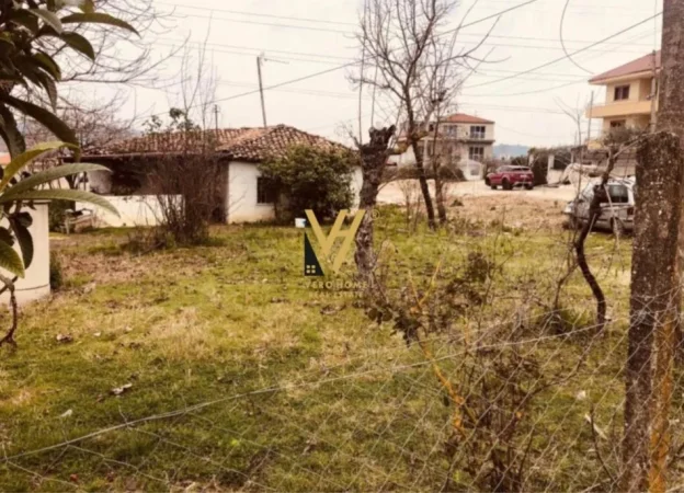 Tirane, shitet toke , 300 m² 100.000 € (KASHAR)