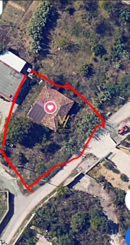 Tirane, shitet toke , 300 m² 100.000 € (KASHAR)