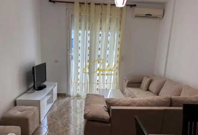 Tirane, jepet me qera apartament 1+1 Kati 6, 60 m² 550 € (ISH EKSPOZITA)