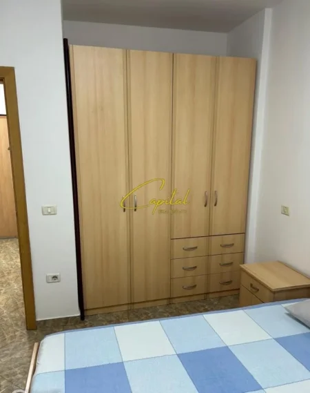 Tirane, jepet me qera apartament 1+1 Kati 6, 60 m² 550 € (ISH EKSPOZITA)
