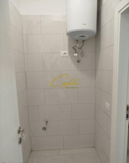 Tirane, jepet me qera ambjent biznesi Kati 2, 125 m² 550 € (RRUGA DINE HOXHA)