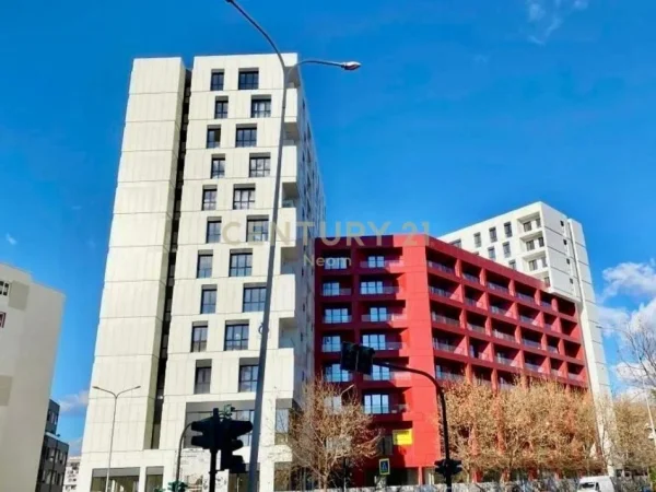 Tirane, shitet bar-resorant Kati 0, 130 m² (farmacia 10)