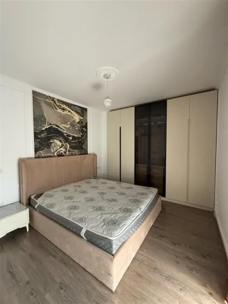 Tirane, jepet me qera apartament 2+1 Kati 6, 95 m² 700 € (FIORI DI BOSKO)