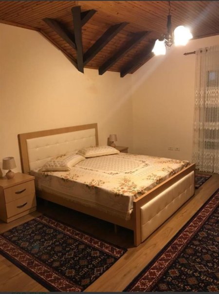 Tirane, jepet me qera apartament 2+1+Ballkon Kati 3, 120 m² 500 € (Rruga Arkitekt Sinani)