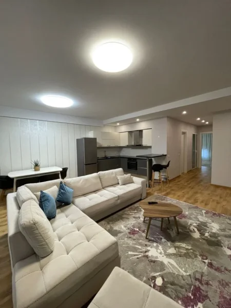 Tirane, jepet me qera apartament 2+1 Kati 7, 120 m² 1.400 € (Kompleksi Deliorgji)