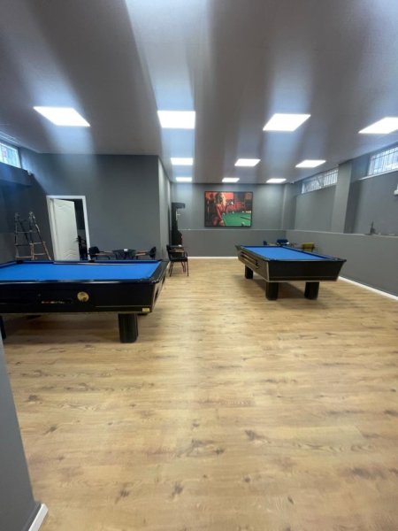 Tirane, shes ambjent biznesi Kati -1, 275 m² 687.500 € (Vasil Shanto)