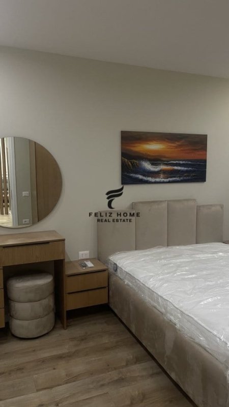 Tirane, jepet me qera apartament 2+1+Ballkon Kati 2, 116 m² 1.600 € (LIQENI I THATE)