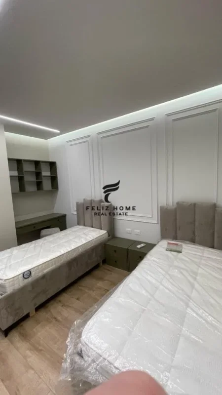 Tirane, jepet me qera apartament 2+1+Ballkon Kati 2, 116 m² 1.600 € (LIQENI I THATE)