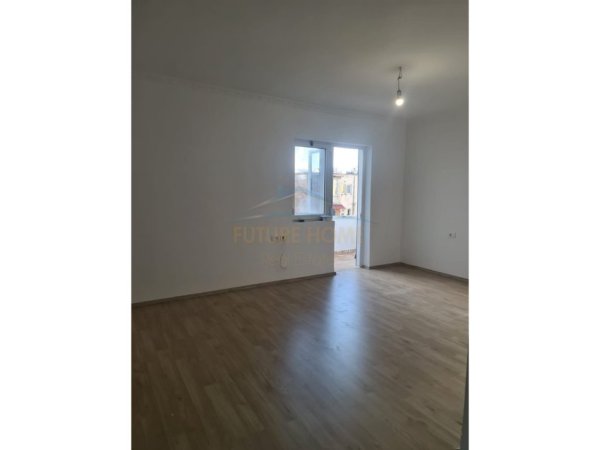Tirane, shitet apartament 2+1 Kati 5, 73 m² 155.000 € (Rruga E Kosovareve)