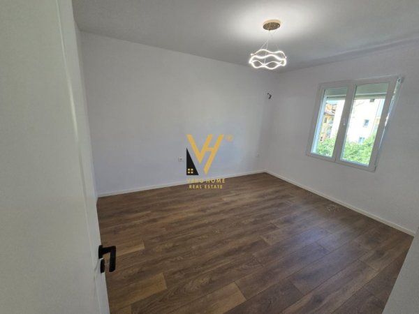 Tirane, shitet apartament 2+1+Ballkon Kati 4, 75 m² 185.000 € (MYSLYM SHYRI)
