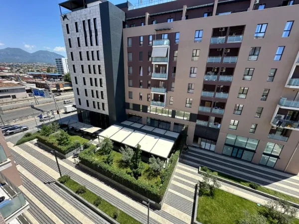 Tirane, shitet apartament 2+1+Ballkon , 65 m² (CASA ITALIA)